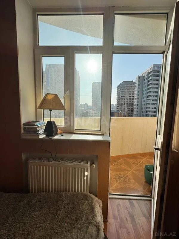 Kirayə verilir 3 otaqlı mənzil 120 m²