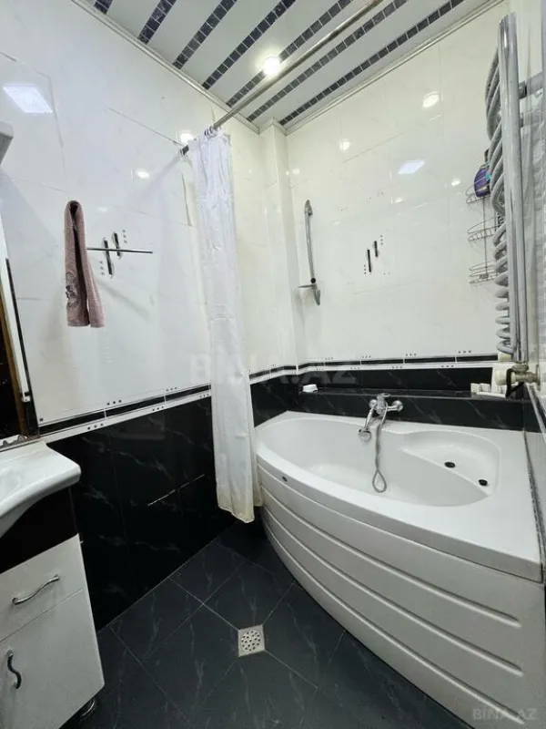 Kirayə verilir 3 otaqlı mənzil 120 m²