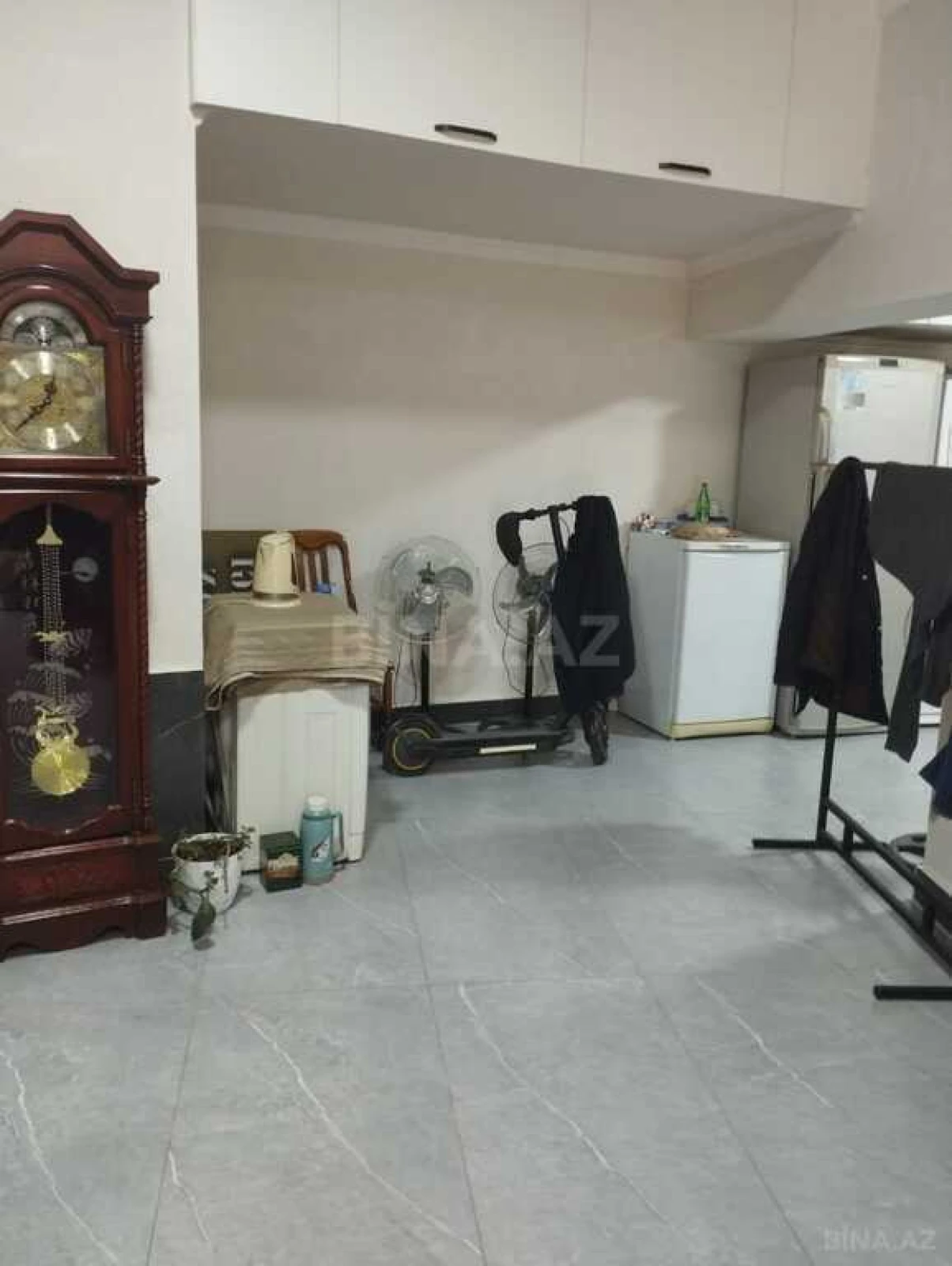 Satılır 16 otaqlı həyət evi 1000 m²