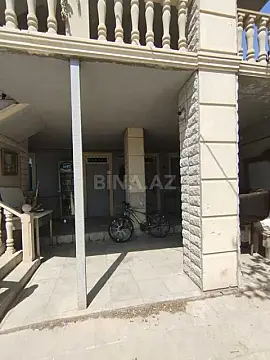 Satılır 16 otaqlı həyət evi 1000 m²