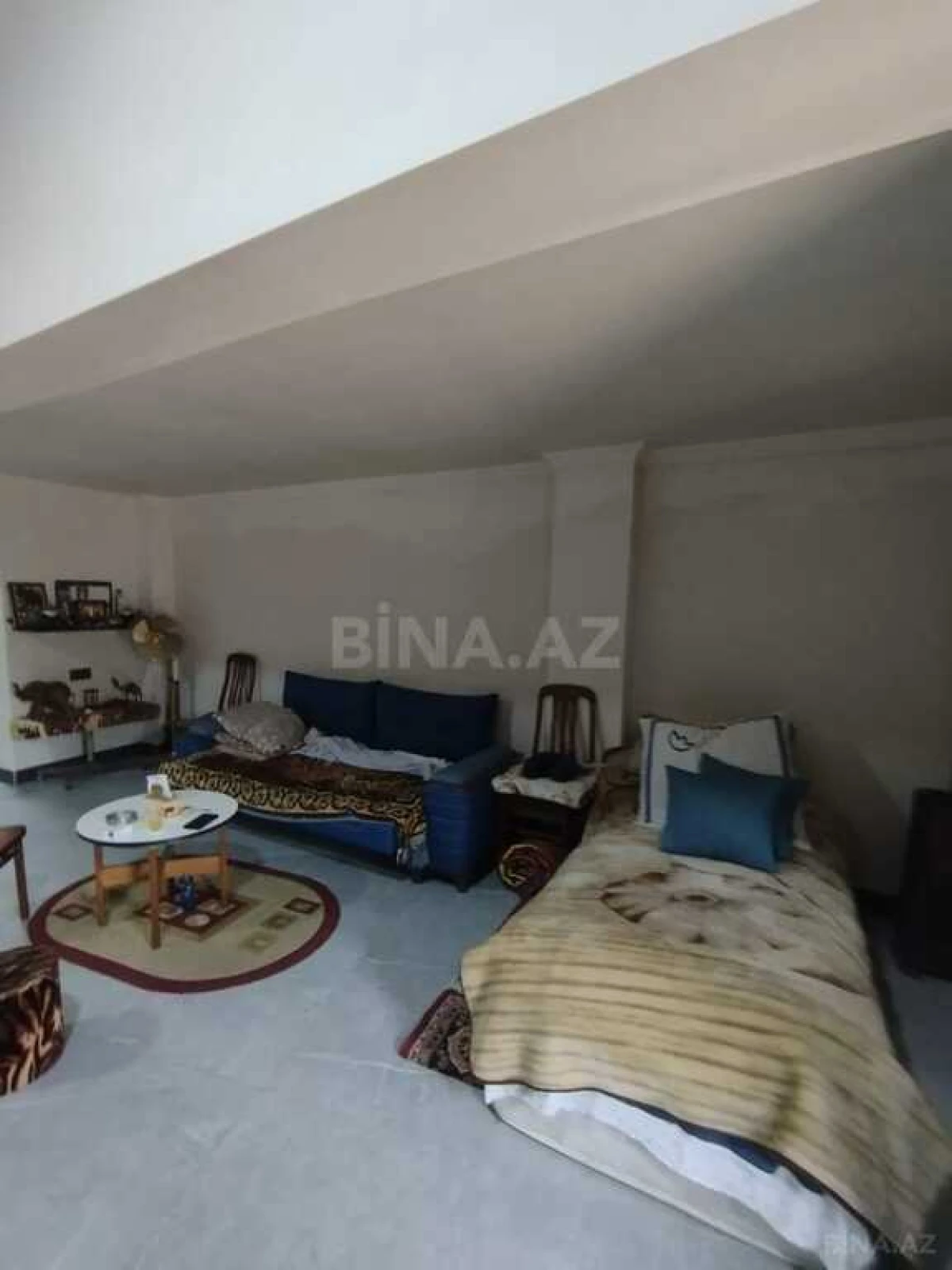 Satılır 16 otaqlı həyət evi 1000 m²