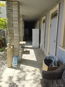 Satılır 16 otaqlı həyət evi 1000 m²