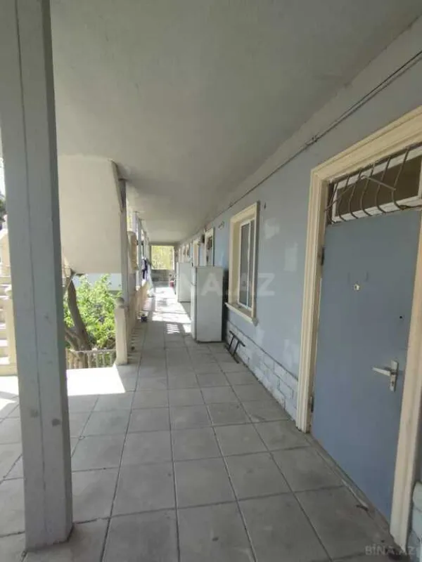 Satılır 16 otaqlı həyət evi 1000 m²