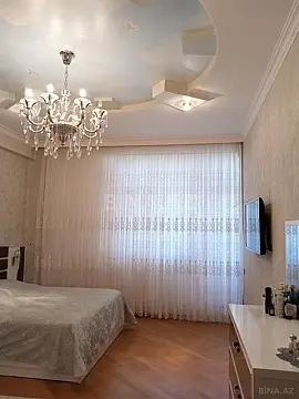 Satılır 3 otaqlı mənzil 137 m²