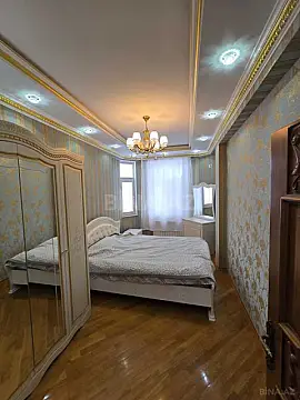 Kirayə verilir 4 otaqlı mənzil 180 m²