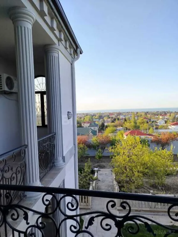 Satılır 6 otaqlı həyət evi 120 m²