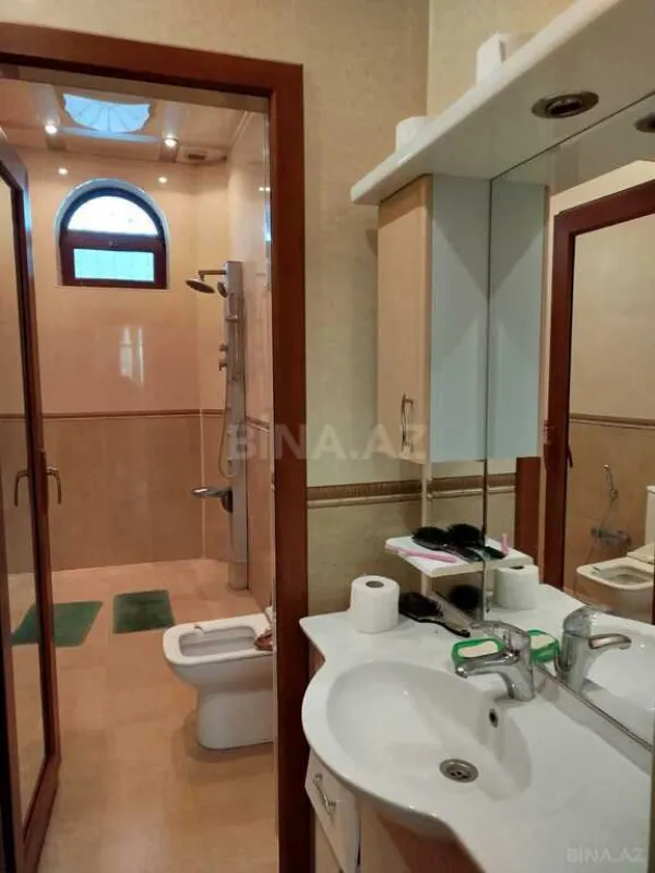 Satılır 6 otaqlı həyət evi 120 m²