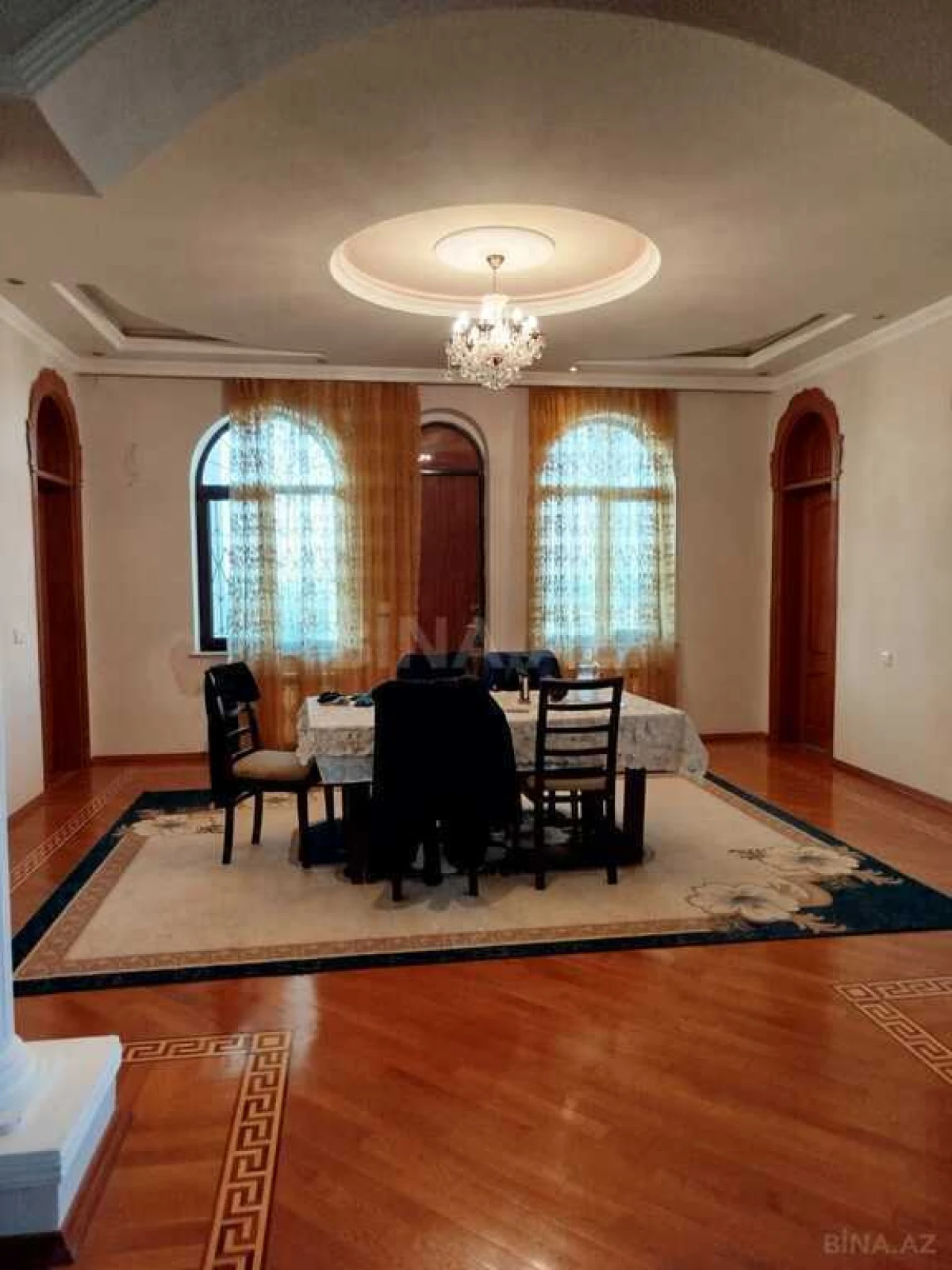 Satılır 6 otaqlı həyət evi 120 m²