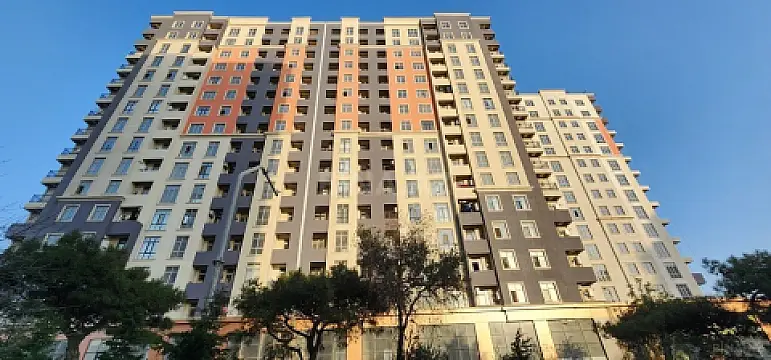 Satılır 4 otaqlı mənzil 126 m²