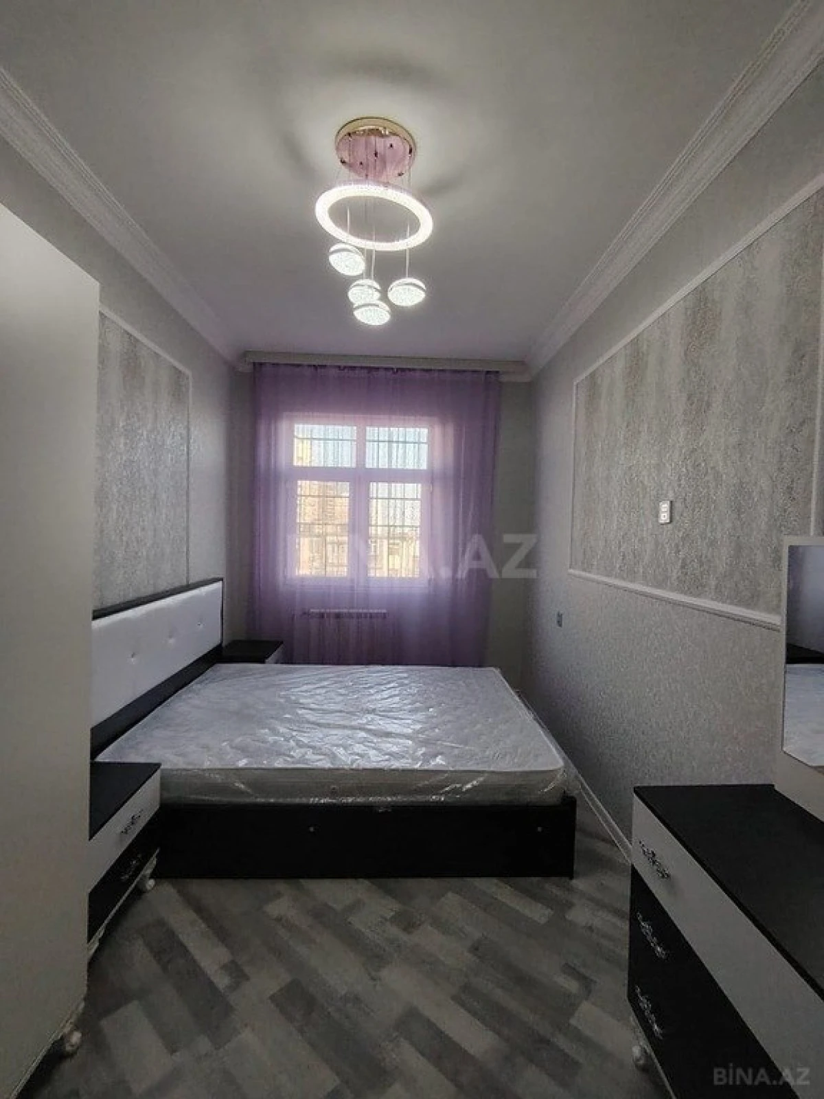 Satılır 2 otaqlı mənzil 55 m²