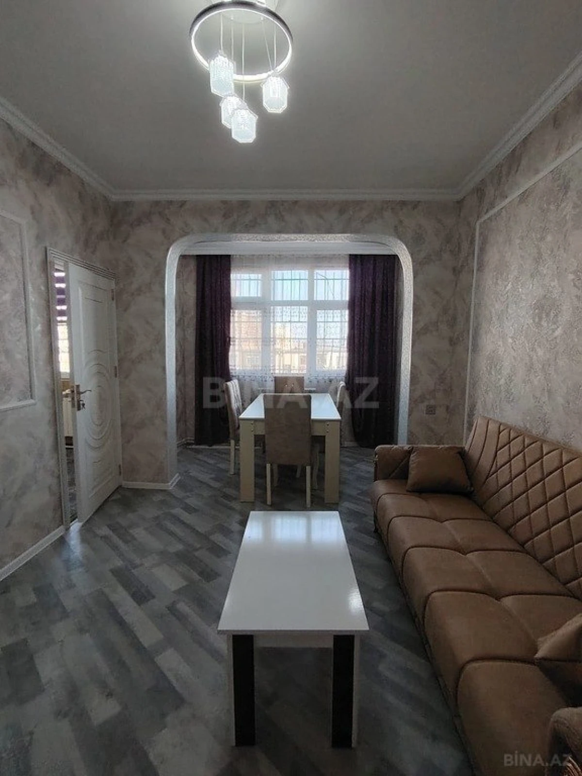 Satılır 2 otaqlı mənzil 55 m²