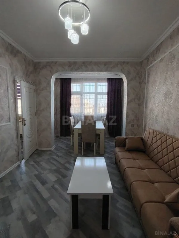 Satılır 2 otaqlı mənzil 55 m²