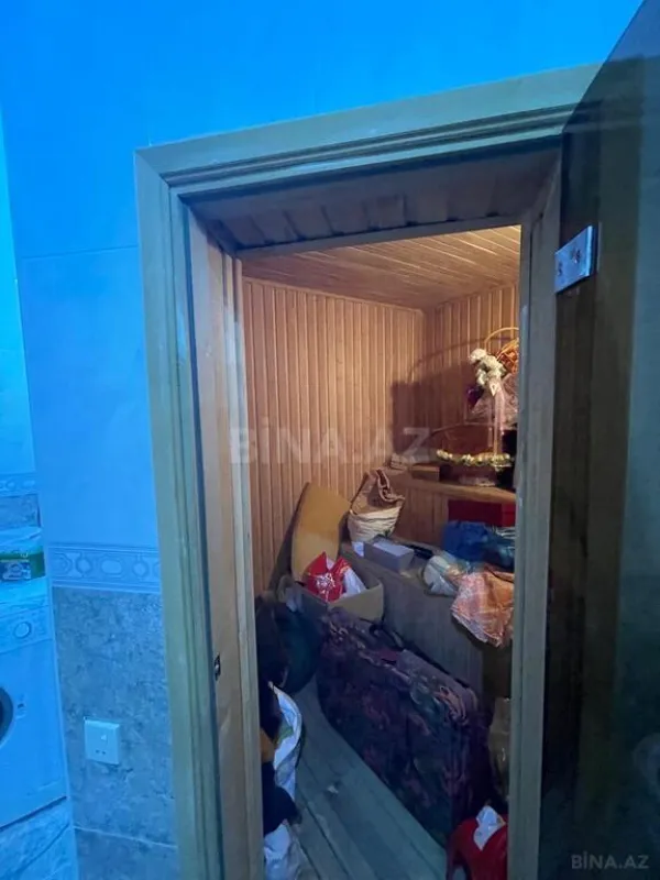 Satılır 7 otaqlı həyət evi 725 m²