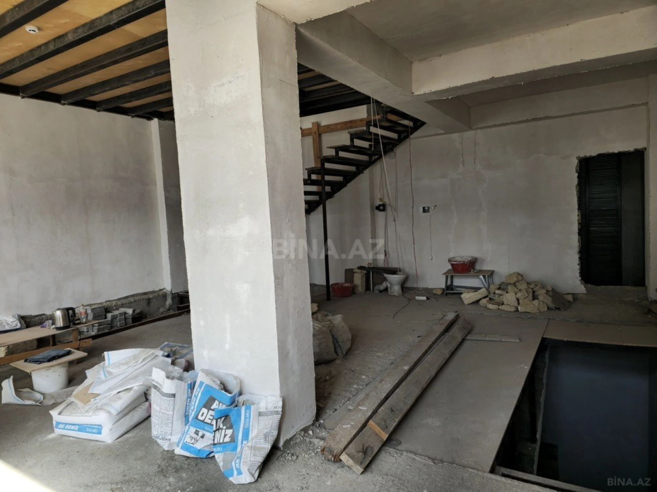 Kirayə verilir obyekt 400 m²