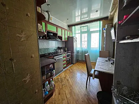 Satılır 3 otaqlı mənzil 80 m²