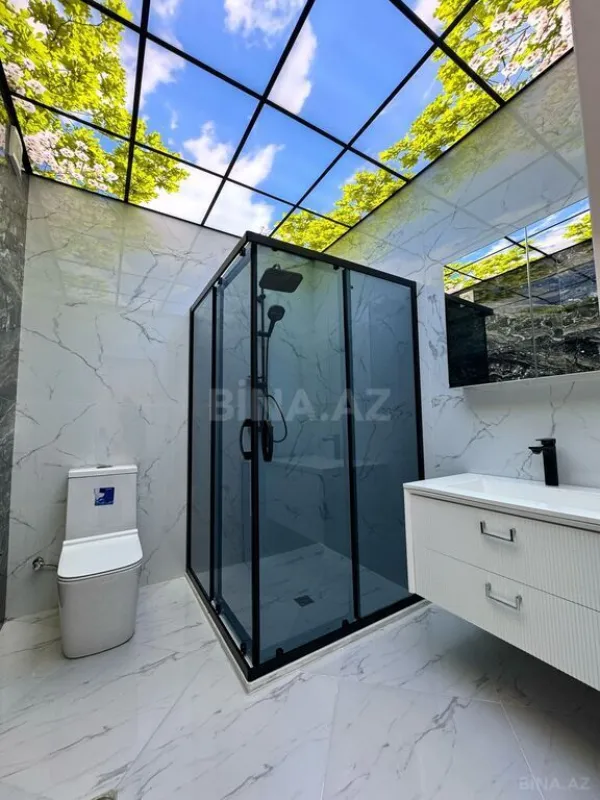 Satılır 4 otaqlı mənzil 155 m²