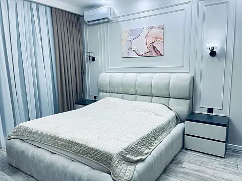 Kirayə verilir 5 otaqlı həyət evi 400 m²