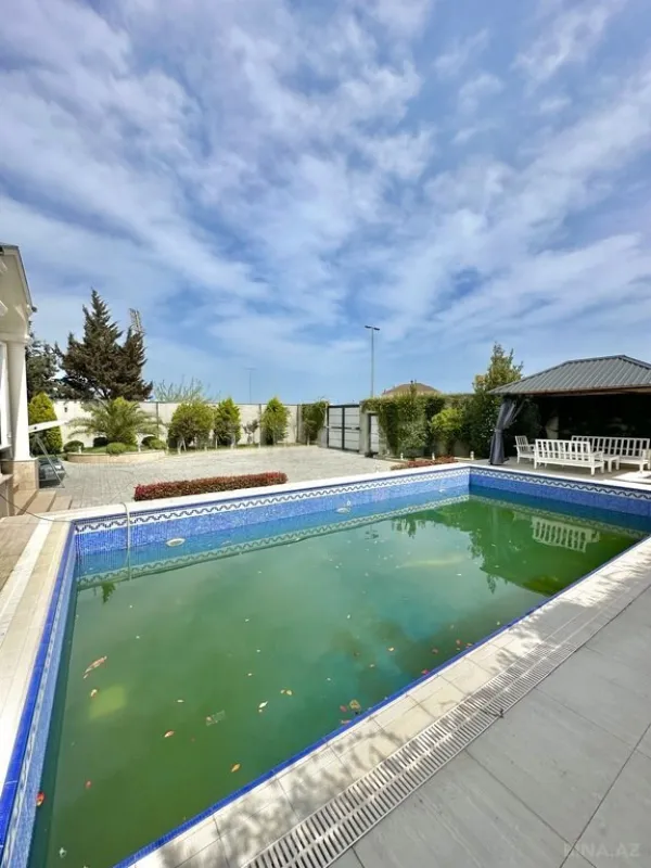 Kirayə verilir 5 otaqlı həyət evi 220 m²