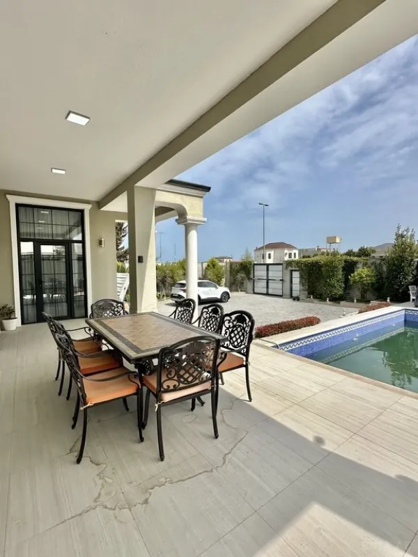 Kirayə verilir 5 otaqlı həyət evi 220 m²