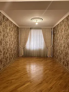 Satılır 3 otaqlı mənzil 120 m²