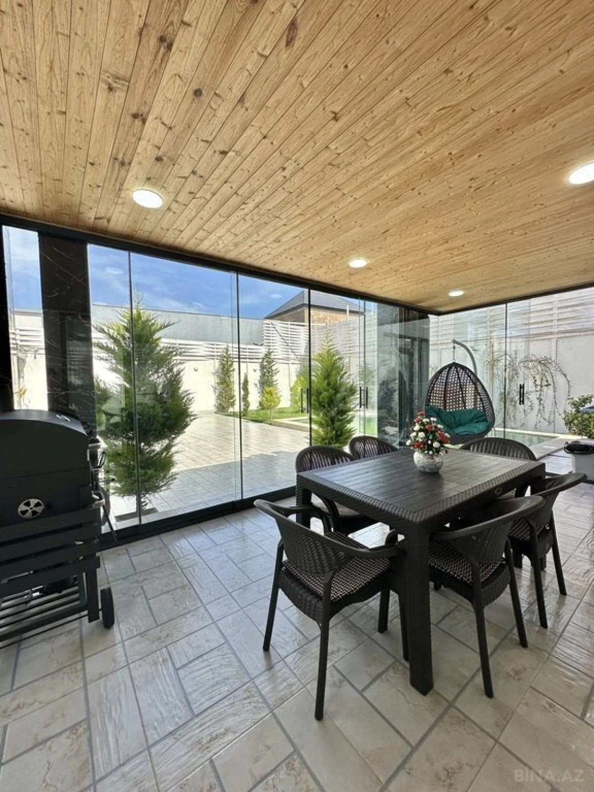 Satılır 4 otaqlı həyət evi 180 m²