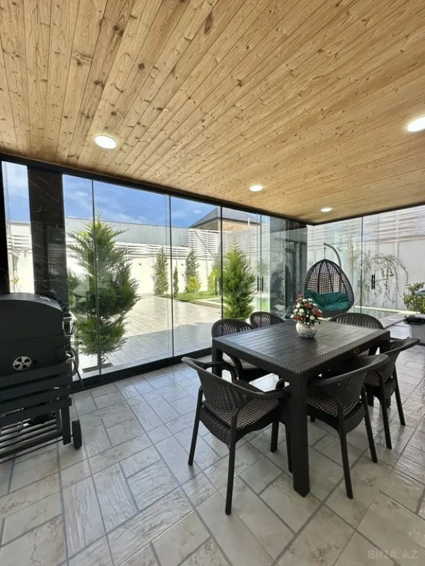 Satılır 4 otaqlı həyət evi 180 m²
