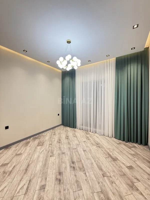 Satılır 4 otaqlı həyət evi 170 m²
