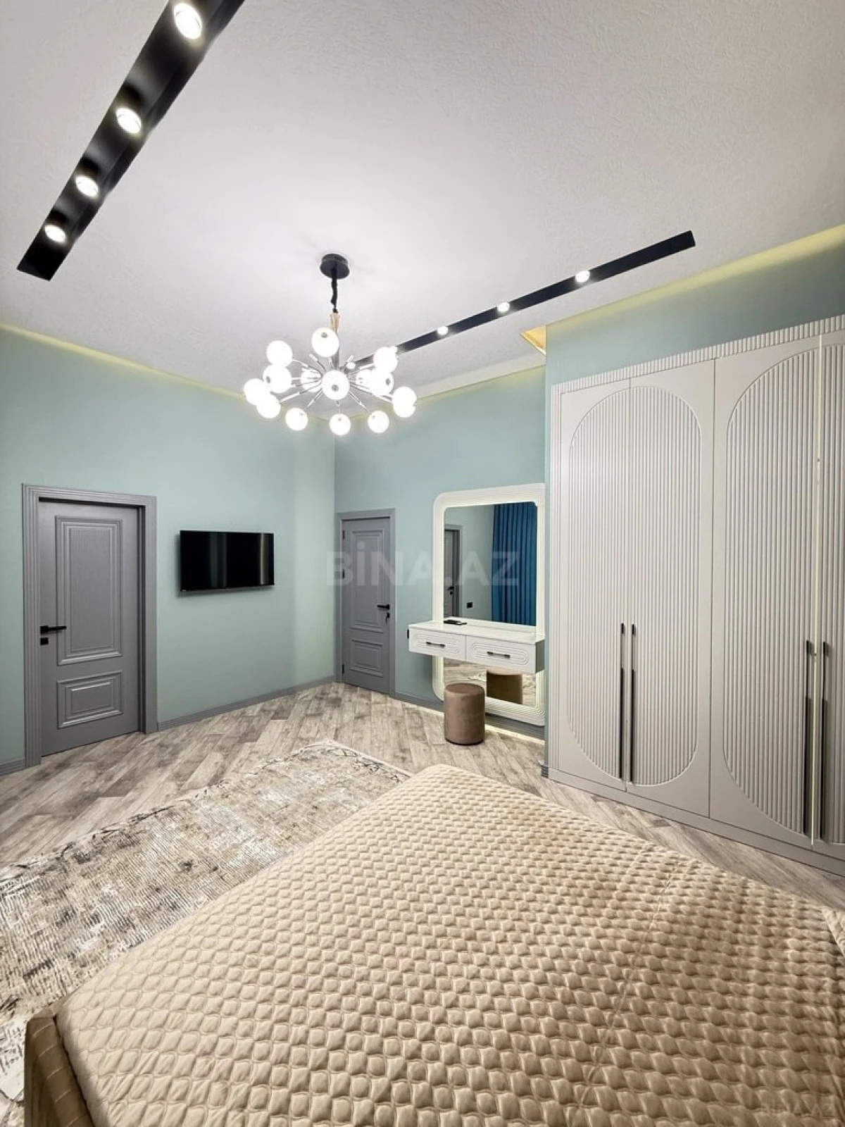 Satılır 4 otaqlı həyət evi 170 m²