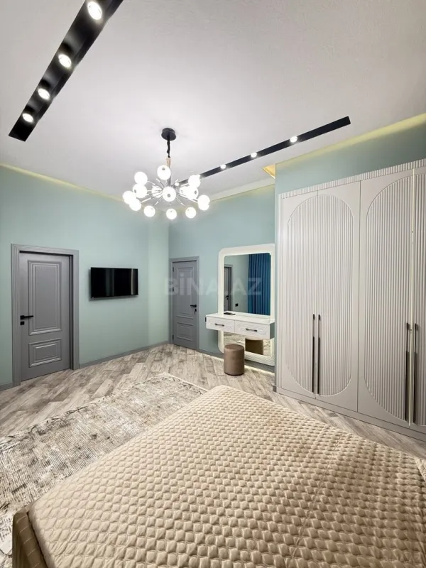 Satılır 4 otaqlı həyət evi 170 m²