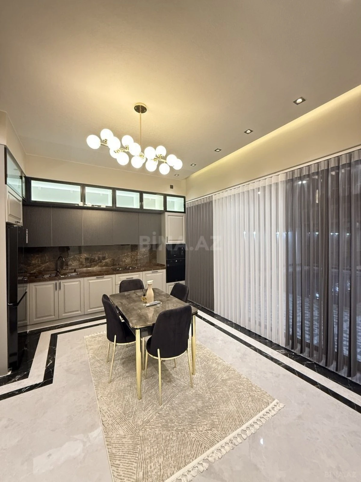 Satılır 4 otaqlı həyət evi 170 m²