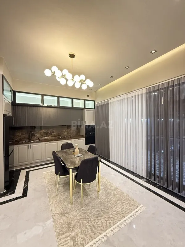 Satılır 4 otaqlı həyət evi 170 m²