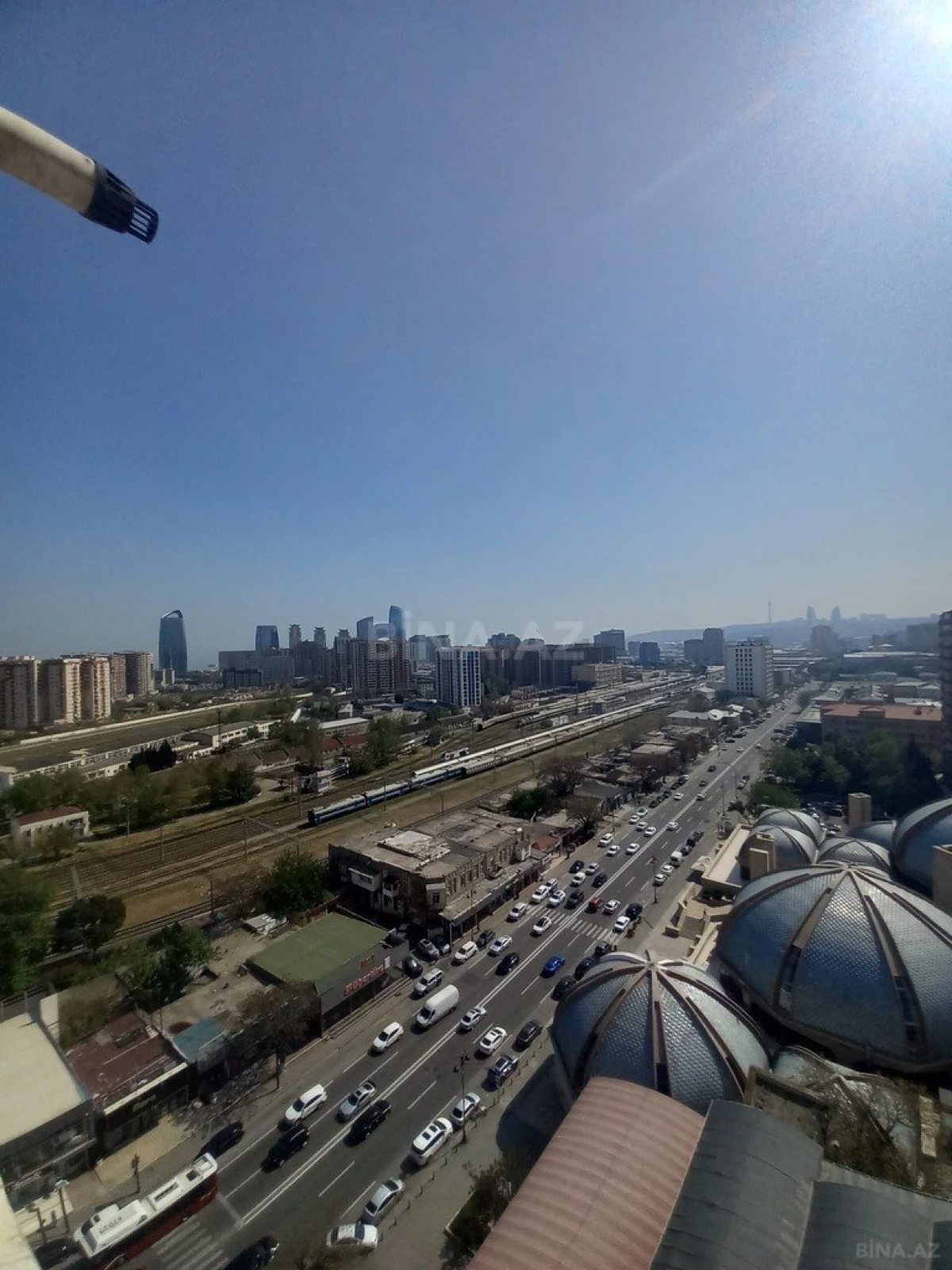 Kirayə verilir 4 otaqlı mənzil 230 m²