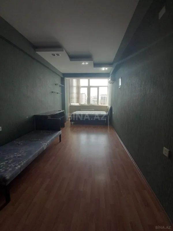 Kirayə verilir 4 otaqlı mənzil 230 m²