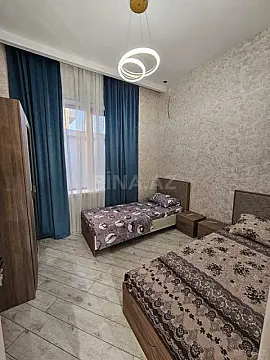 Kirayə verilir 4 otaqlı həyət evi 360 m²