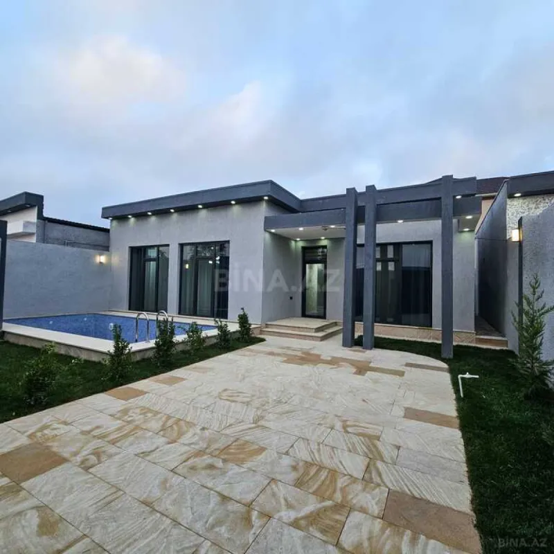 Kirayə verilir 4 otaqlı həyət evi 360 m²