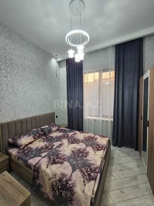 Kirayə verilir 4 otaqlı həyət evi 360 m²