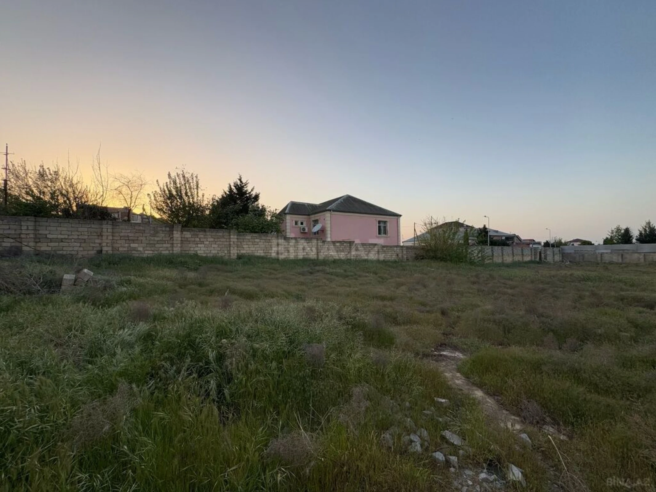 Satılır torpaq sahəsi 8 m²