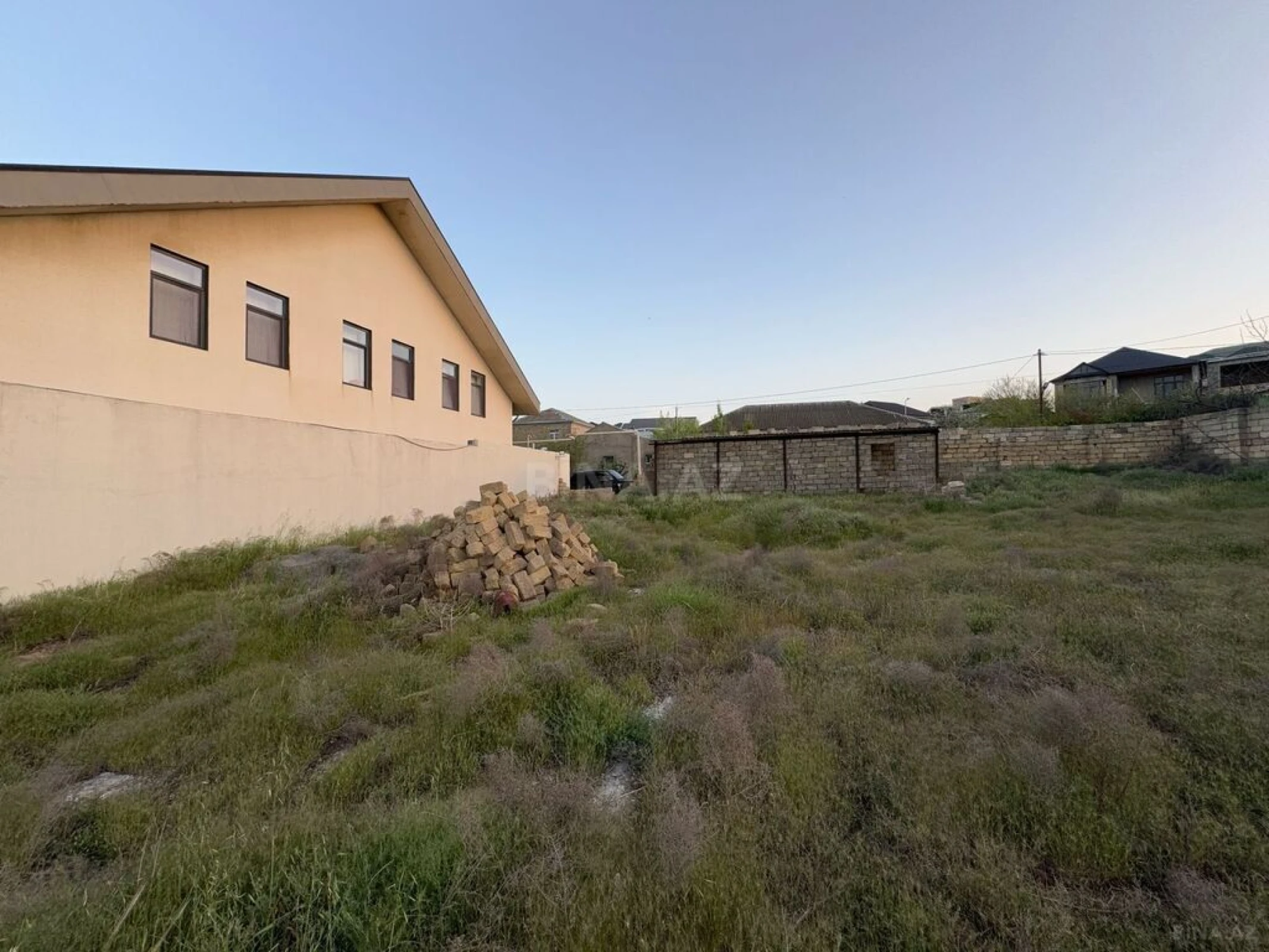 Satılır torpaq sahəsi 8 m²