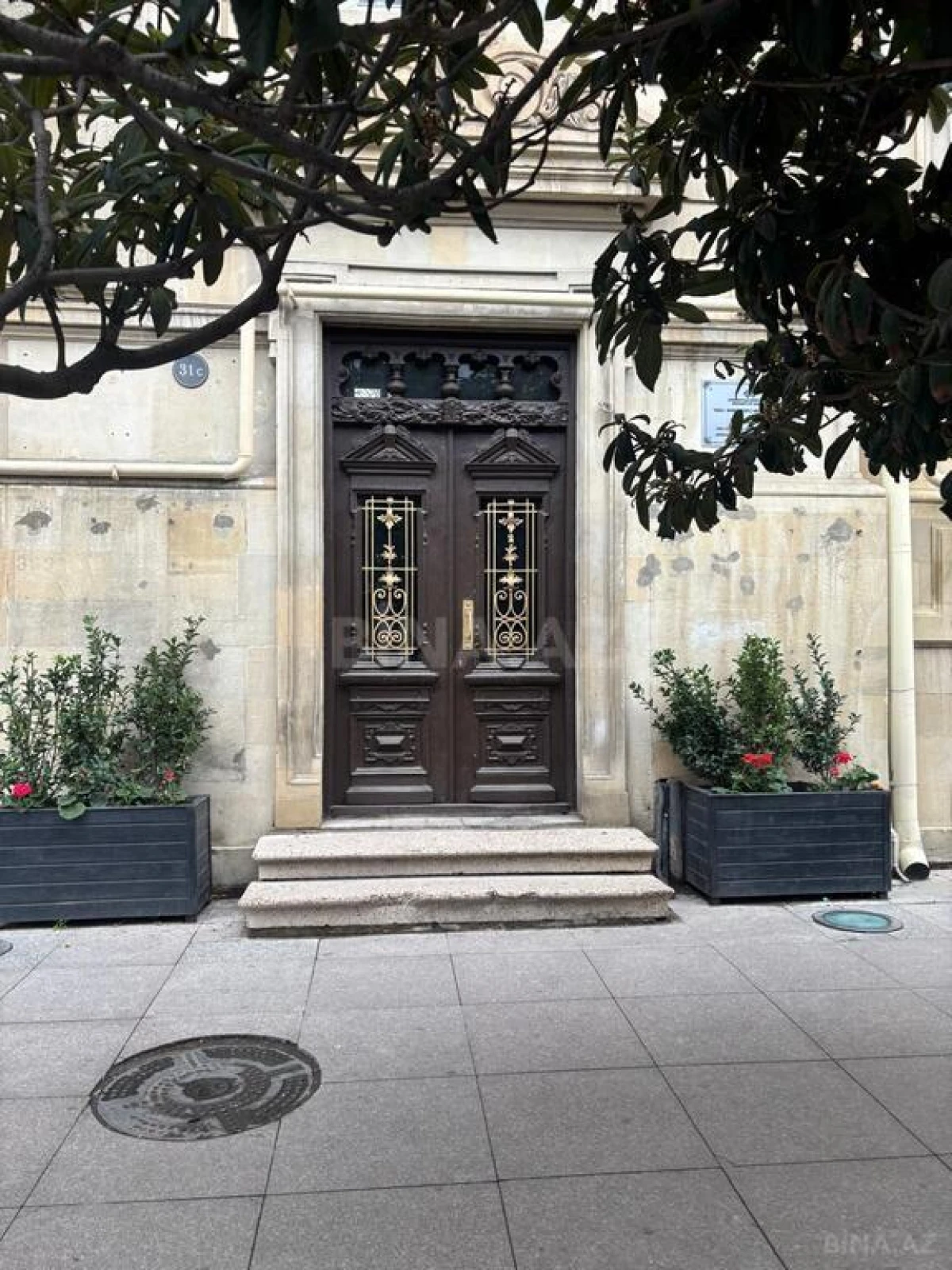 Kirayə verilir obyekt 362 m²