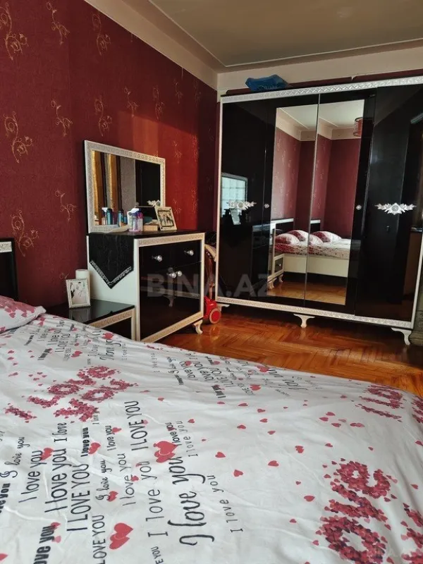 Satılır 3 otaqlı mənzil 70 m²