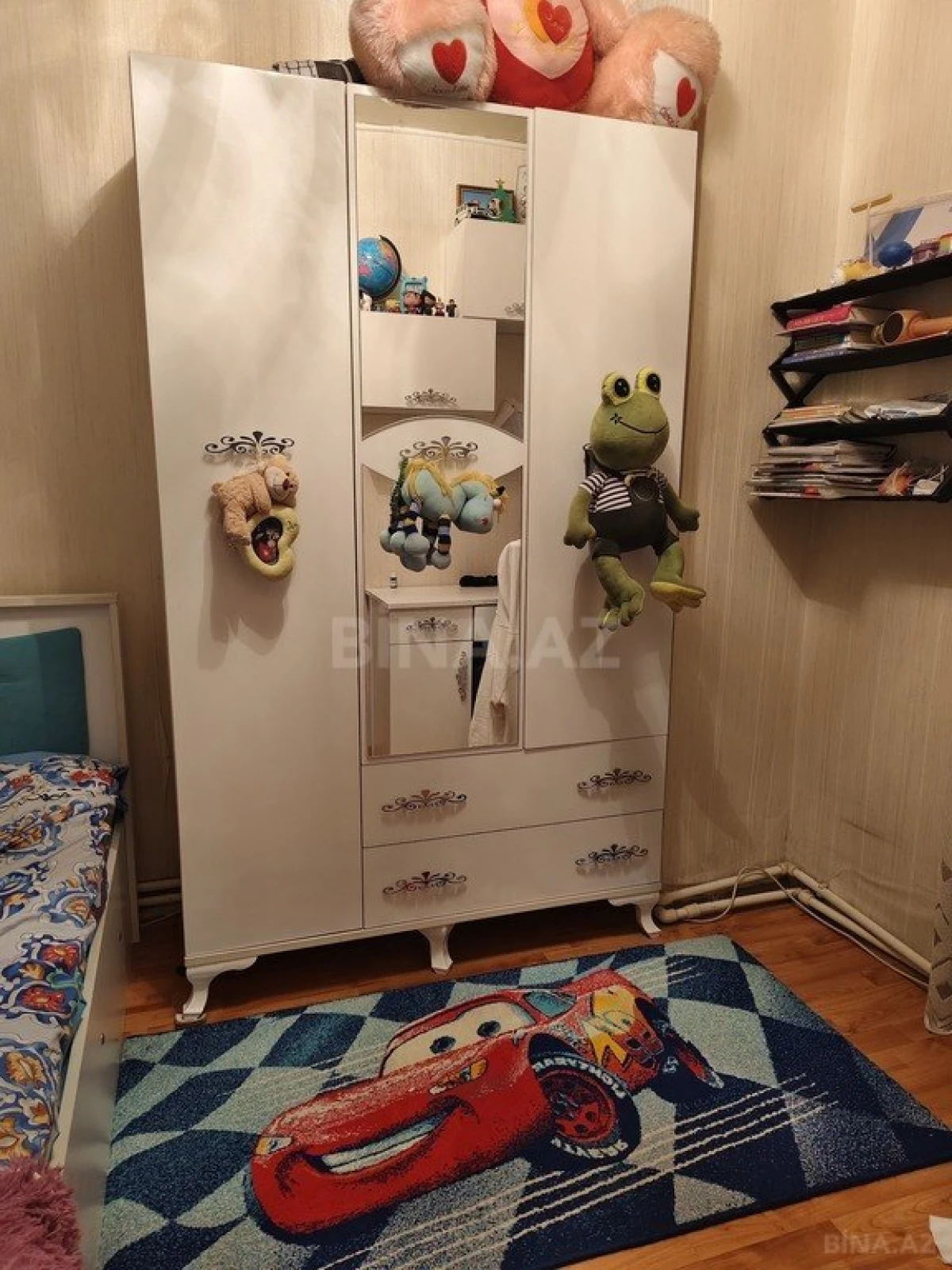 Satılır 3 otaqlı mənzil 70 m²