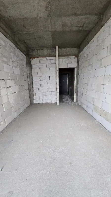 Satılır 3 otaqlı mənzil 138 m²