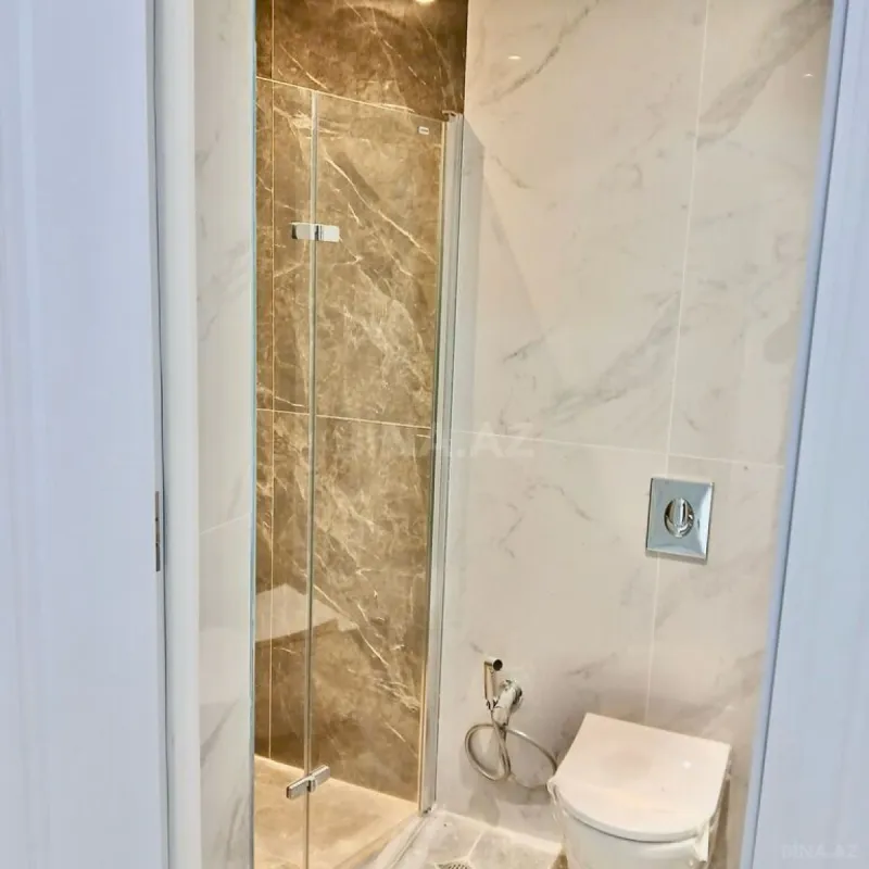 Satılır 1 otaqlı mənzil 42 m²