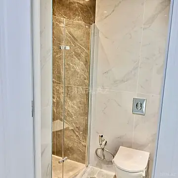 Satılır 1 otaqlı mənzil 42 m²
