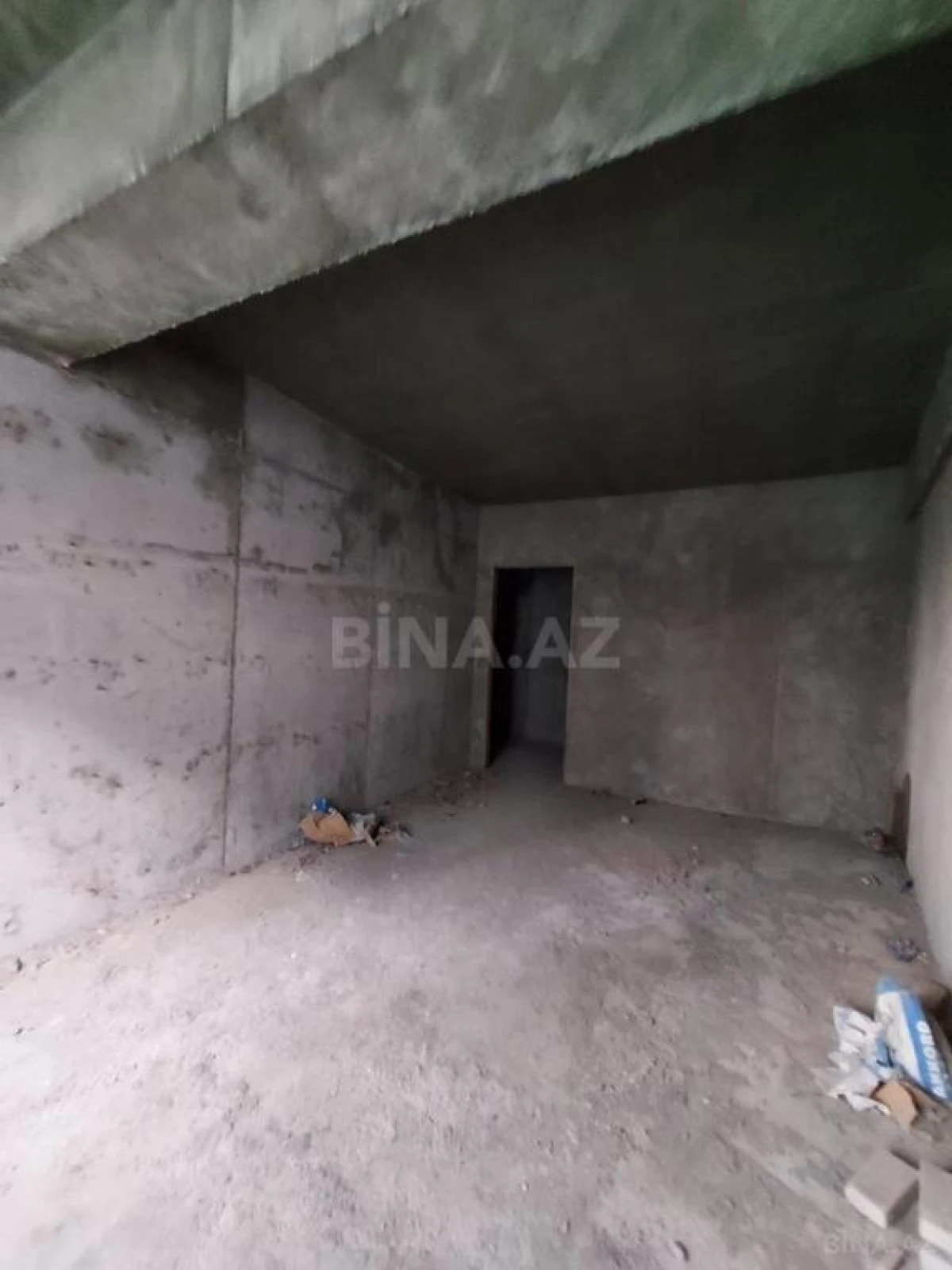 Satılır 2 otaqlı mənzil 73 m²