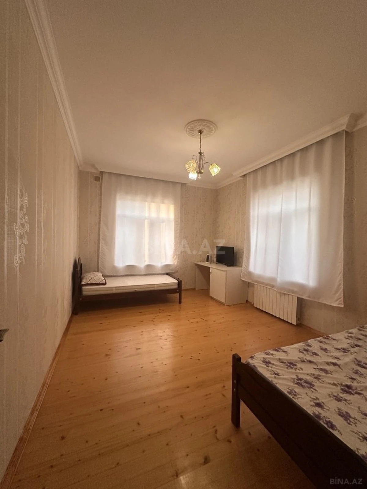 Satılır 6 otaqlı həyət evi 166 m²