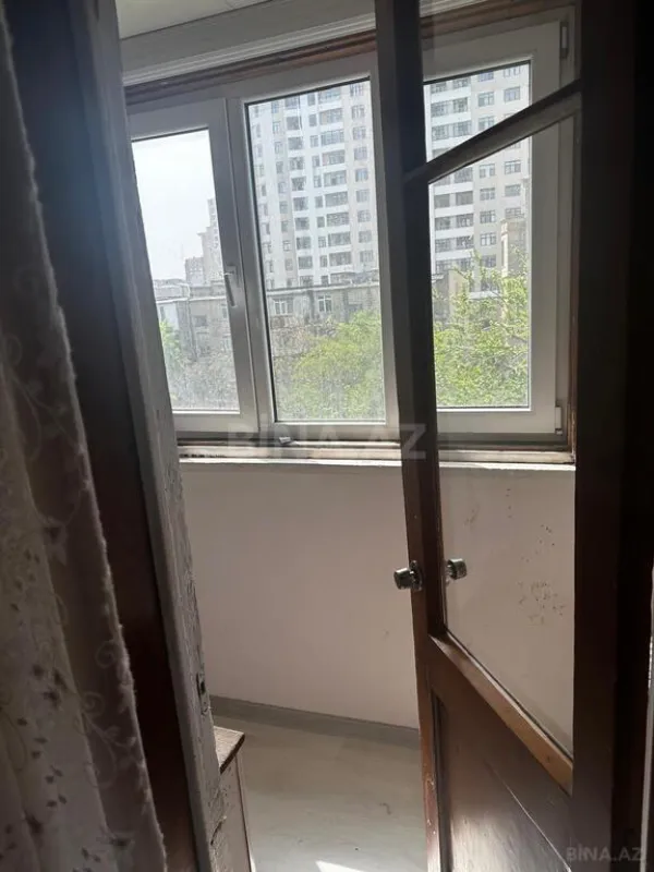 Satılır 1 otaqlı mənzil 35 m²