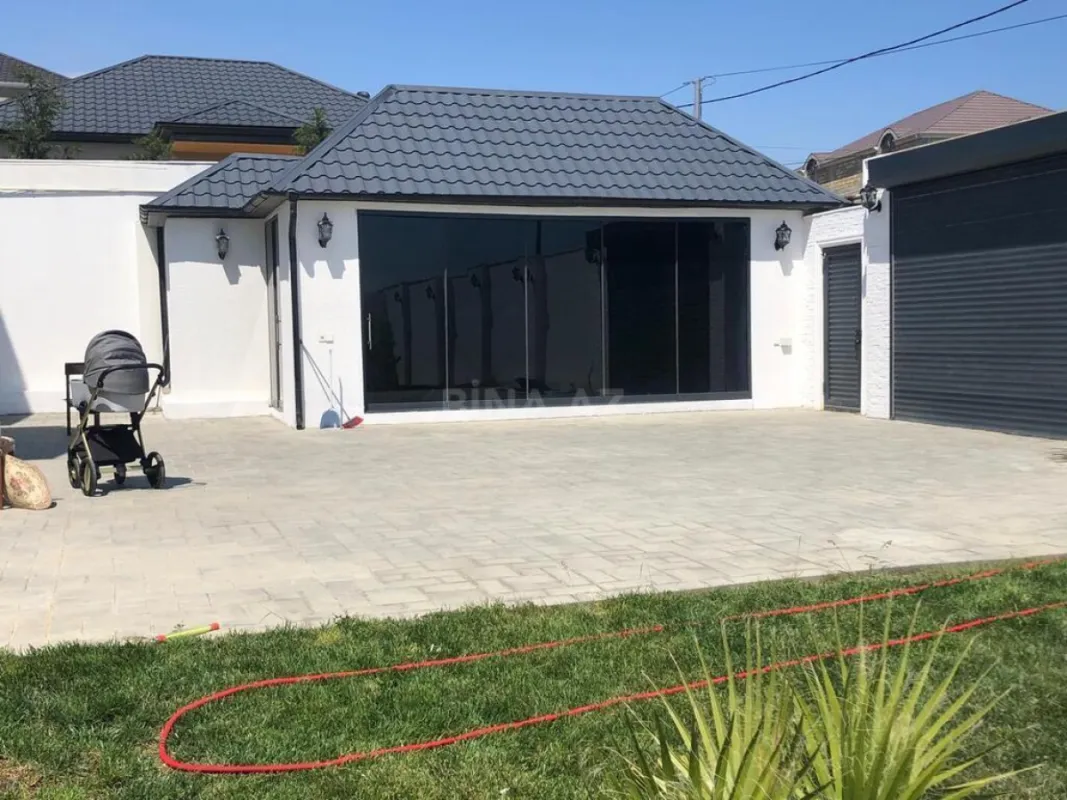 Satılır 7 otaqlı həyət evi 350 m²