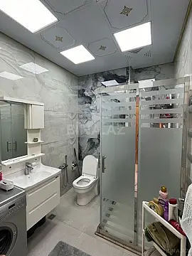 Kirayə verilir 3 otaqlı mənzil 120 m²