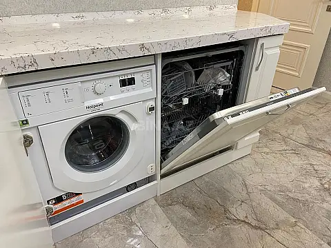 Kirayə verilir 3 otaqlı mənzil 130 m²